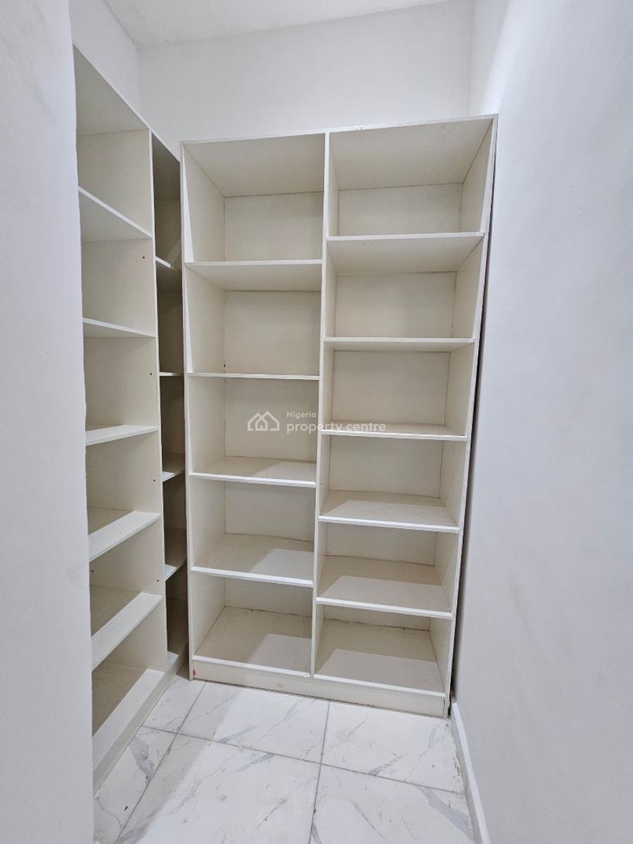 Contemporary Spacious 5 Bedroom Fully Detached Duplex with Bq and Swim, Chevron, Lekki, Lagos, Detached Duplex for Sale