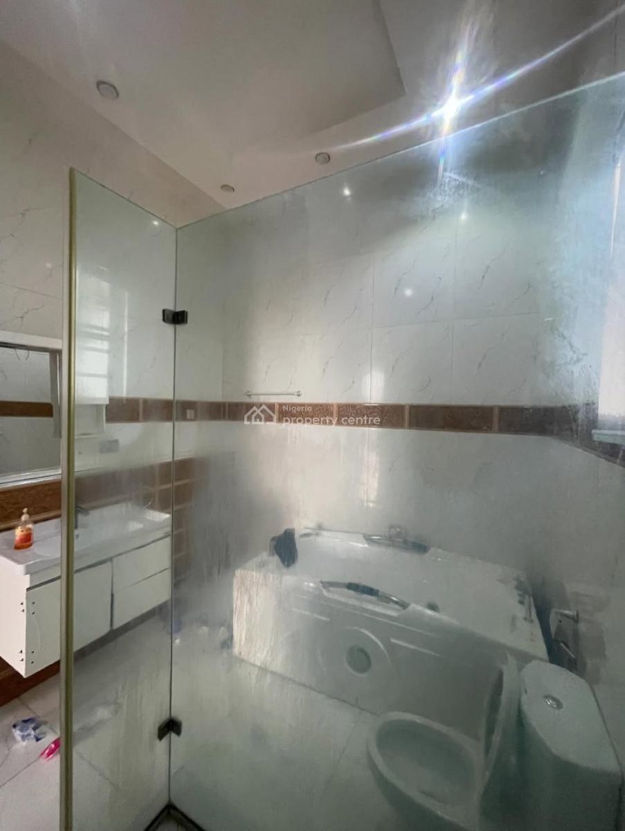 Neatly Used 5 Bedroom Detached House, Osapa, Lekki, Lagos, Detached Duplex for Rent