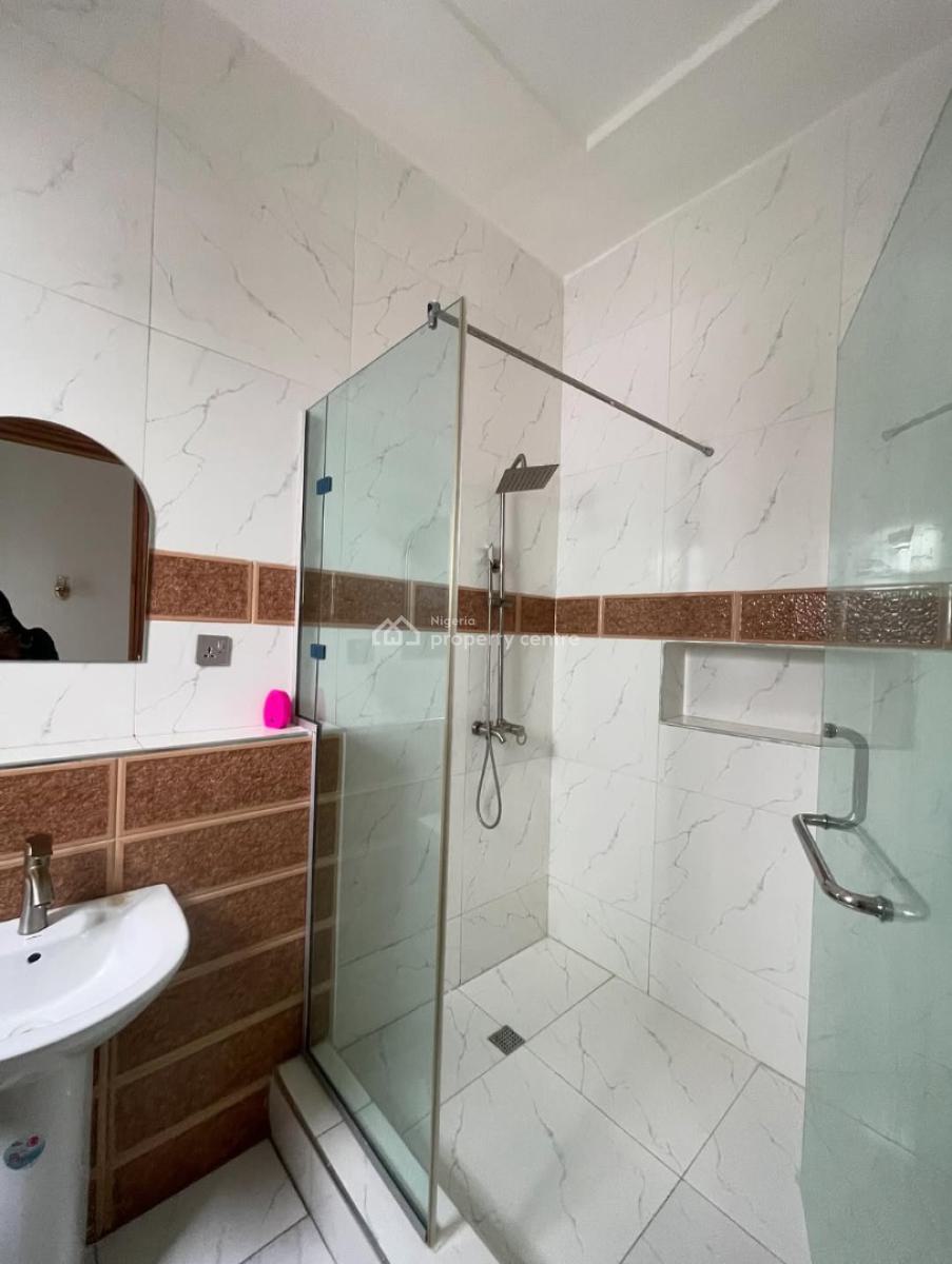 Neatly Used 5 Bedroom Detached House, Osapa, Lekki, Lagos, Detached Duplex for Rent
