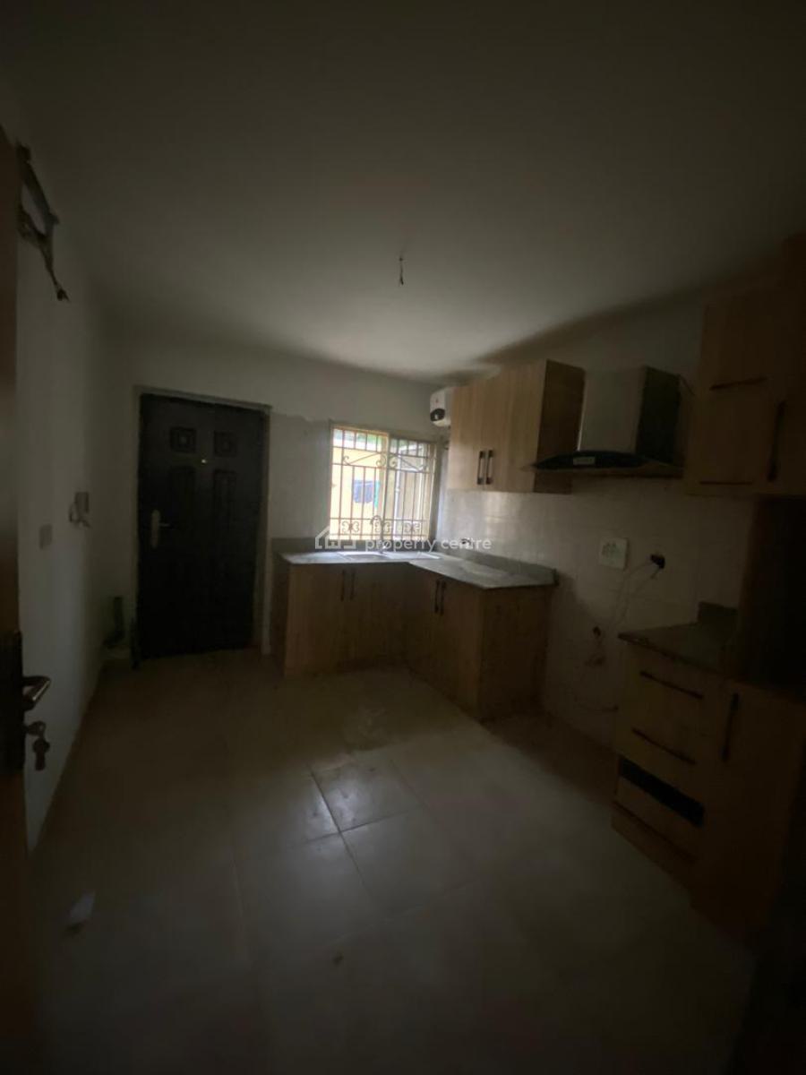 Newly Revamped Serviced 3 Bedroom Apartment with Bq in Lekki Right, Off Tf Kuboye Road By Oniru Market Vi, Lekki Phase 1, Lekki, Lagos, Flat / Apartment for Rent
