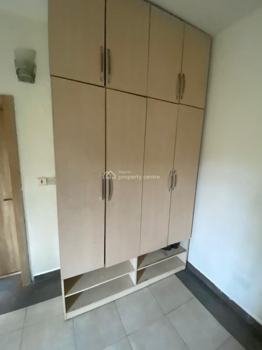 Newly Revamped Serviced 3 Bedroom Apartment with Bq in Lekki Right, Off Tf Kuboye Road By Oniru Market Vi, Lekki Phase 1, Lekki, Lagos, Flat / Apartment for Rent