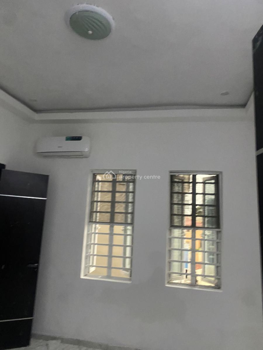 Clean 1 Bedroom (miniflat), Off Alpha Beach Road., Igbo Efon, Lekki, Lagos, Mini Flat (room and Parlour) for Rent