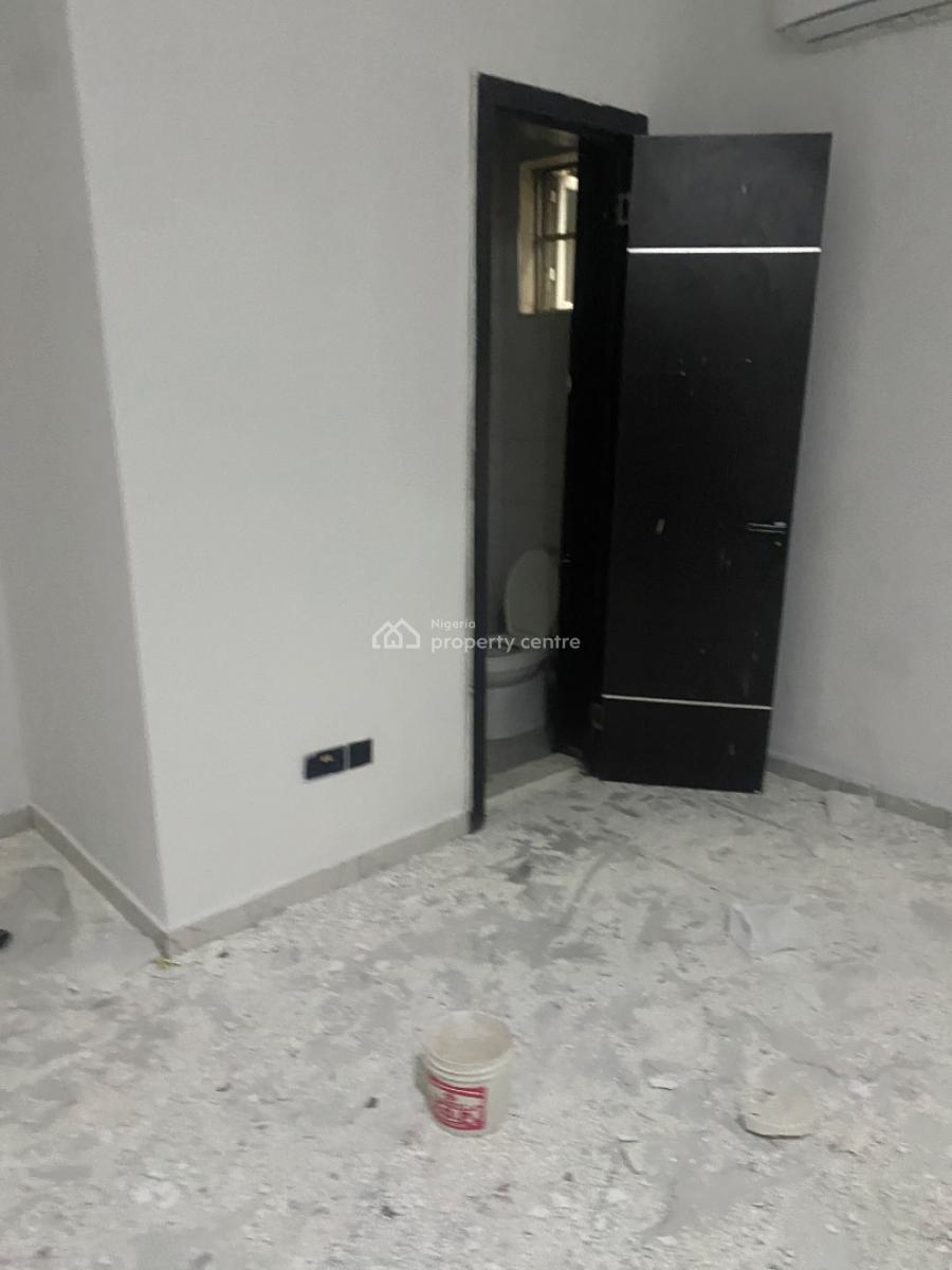 Clean 1 Bedroom (miniflat), Off Alpha Beach Road., Igbo Efon, Lekki, Lagos, Mini Flat (room and Parlour) for Rent