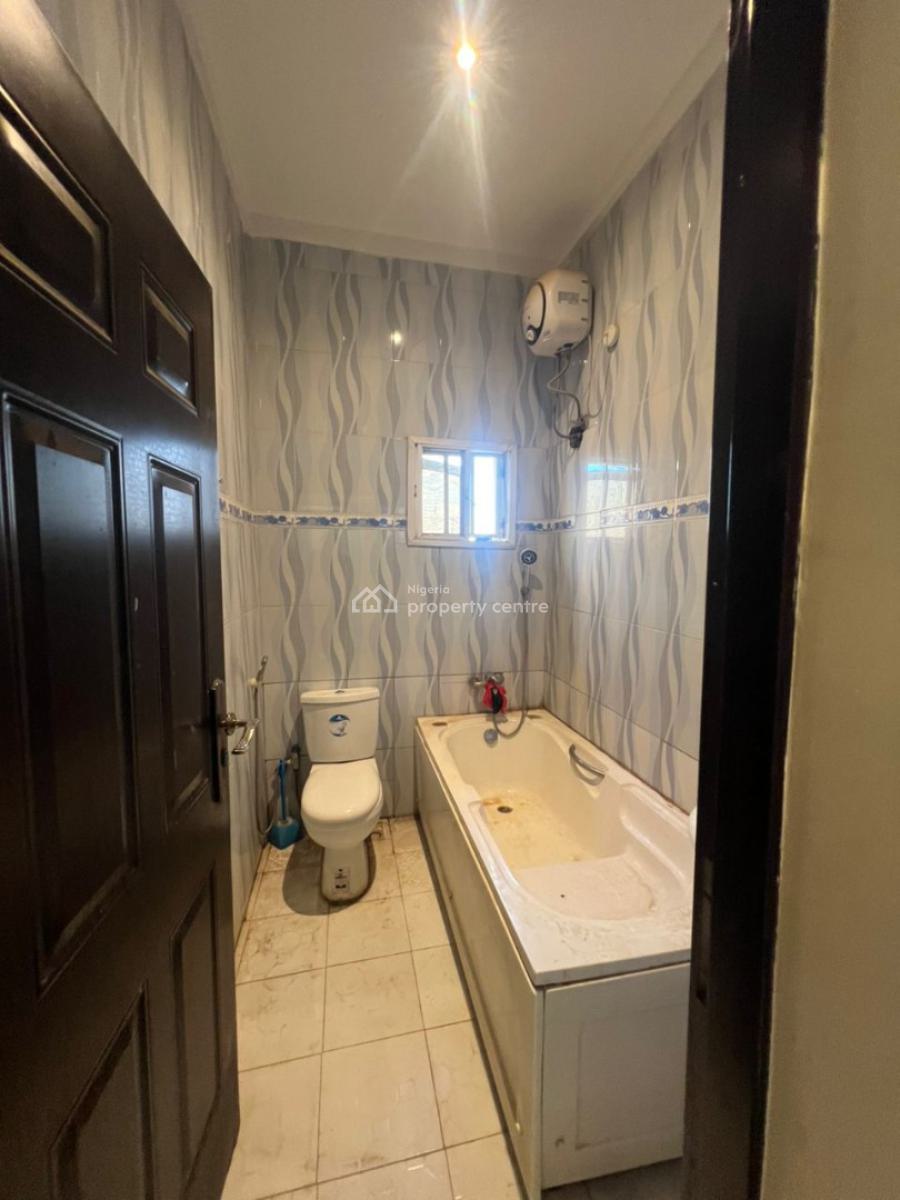 Renovated Air-conditioned 4 Bedroom Semi-detached Duplex with Bq, in an Estate at, Kado, Abuja, Semi-detached Duplex for Rent