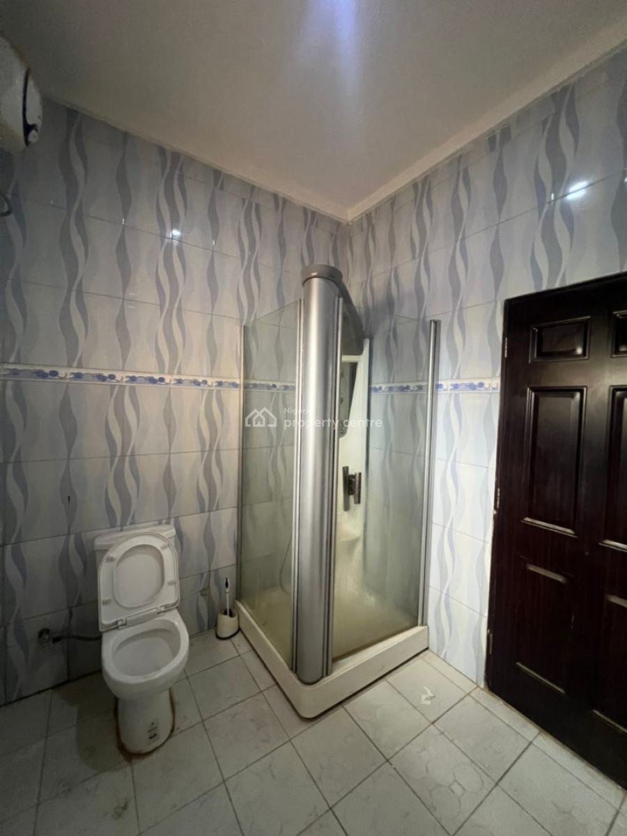 Renovated Air-conditioned 4 Bedroom Semi-detached Duplex with Bq, in an Estate at, Kado, Abuja, Semi-detached Duplex for Rent
