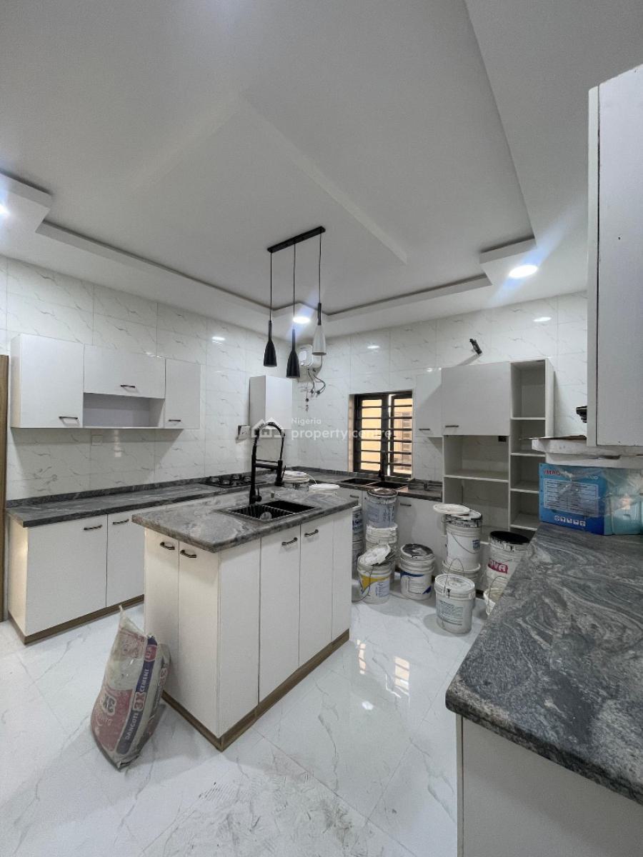 Beautiful 5 Bedroom Fully Detached Duplex with Bq, Yaba, Lagos, Detached Duplex for Sale