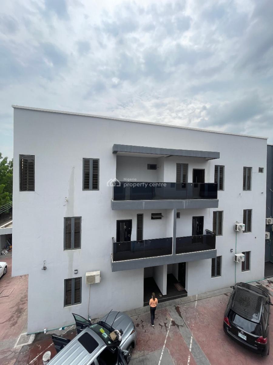 Beautifully Built 3 Bedroom Apartment with Penthouse and Bq, Maryland, Lagos, Flat / Apartment for Sale