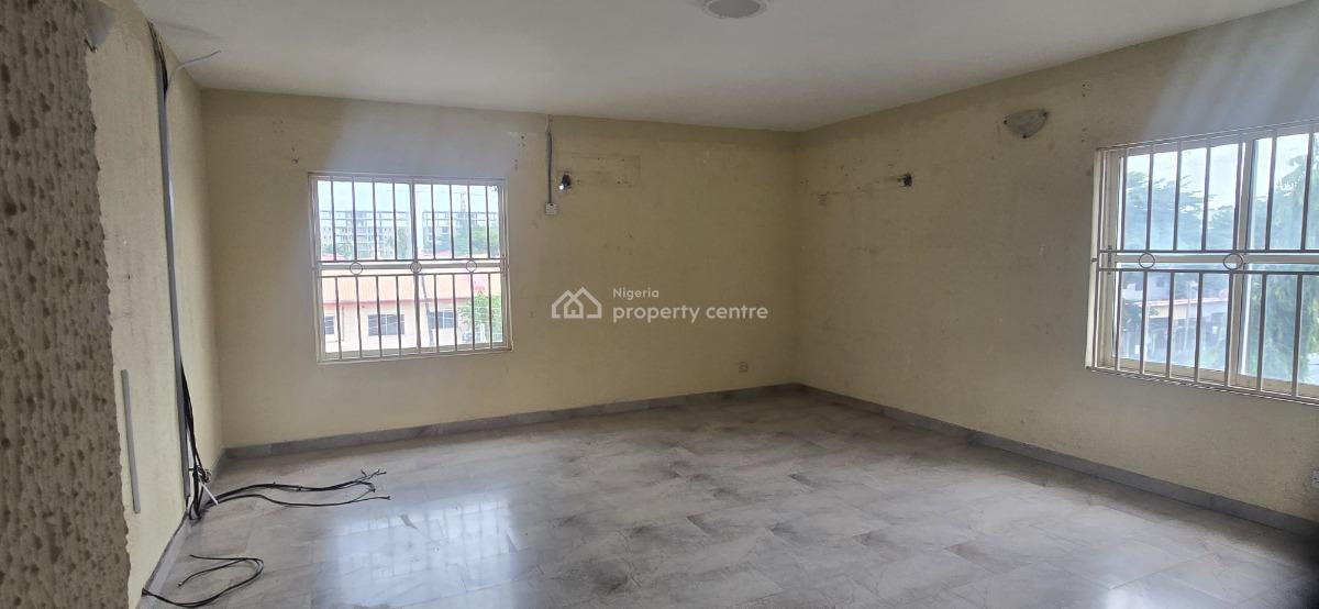 a Unit of 3 Bedroom Service Flat in a Medium Rise Apartment Block, Oniru, Victoria Island (vi), Lagos, Flat / Apartment for Rent