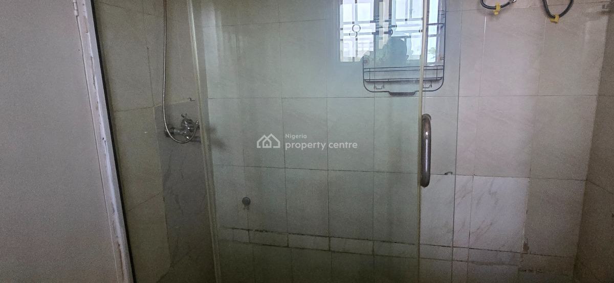 a Unit of 3 Bedroom Service Flat in a Medium Rise Apartment Block, Oniru, Victoria Island (vi), Lagos, Flat / Apartment for Rent