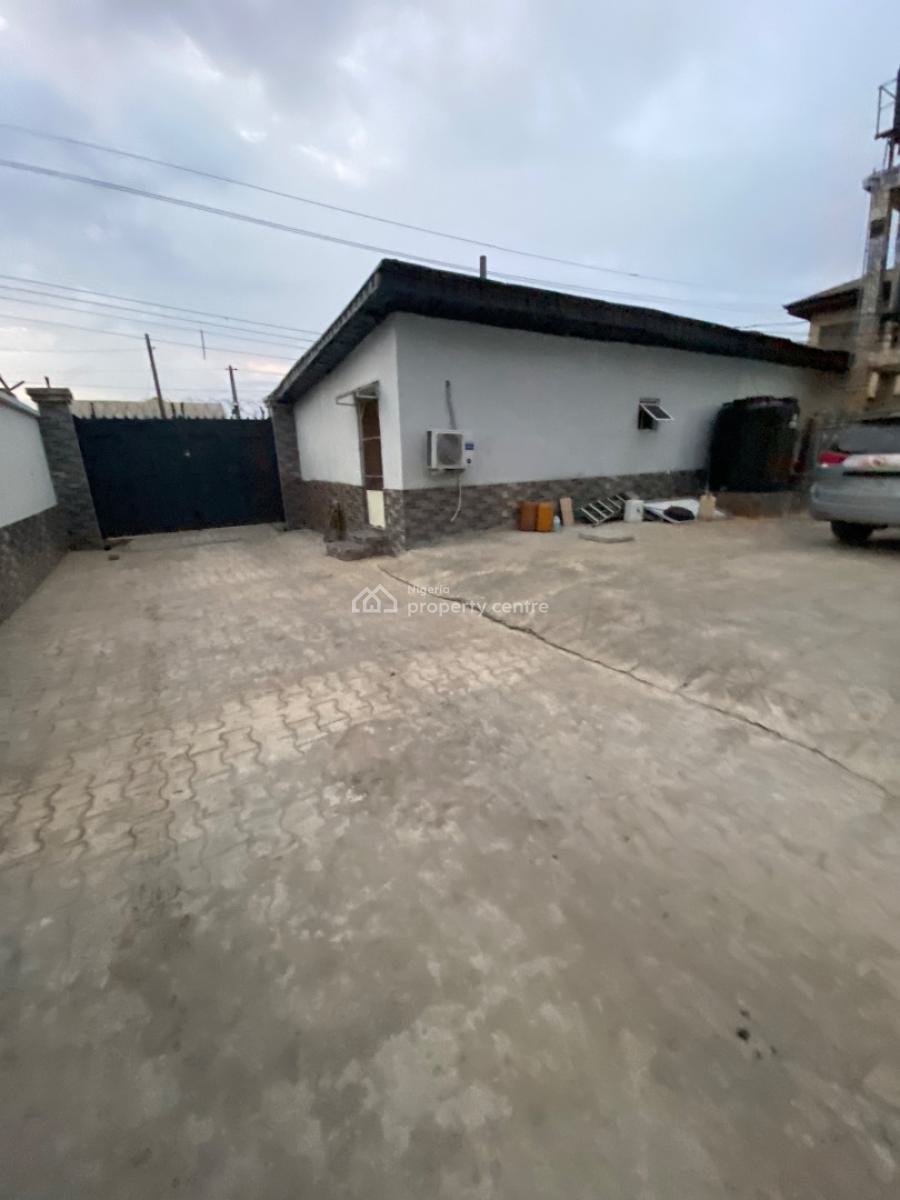 Sharp 2 Bedroom Apartment, Ago Palace, Isolo, Lagos, Flat / Apartment for Rent