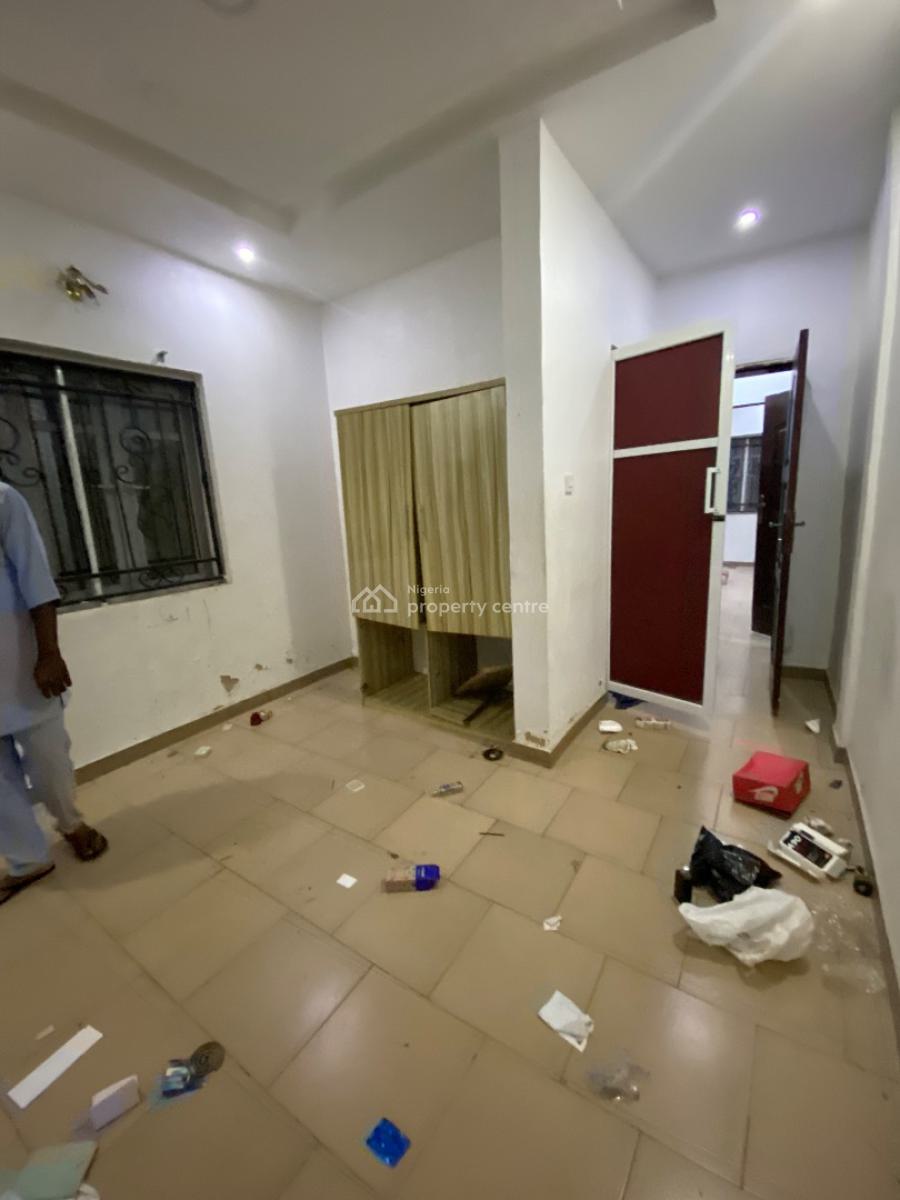 Sharp 2 Bedroom Apartment, Ago Palace, Isolo, Lagos, Flat / Apartment for Rent