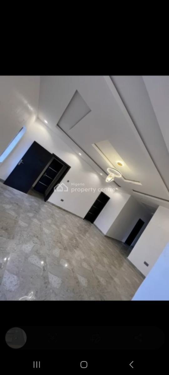 Luxurious 2 Bedroom Flat, Off Awolowo Way, Ikeja, Lagos, Flat / Apartment for Sale