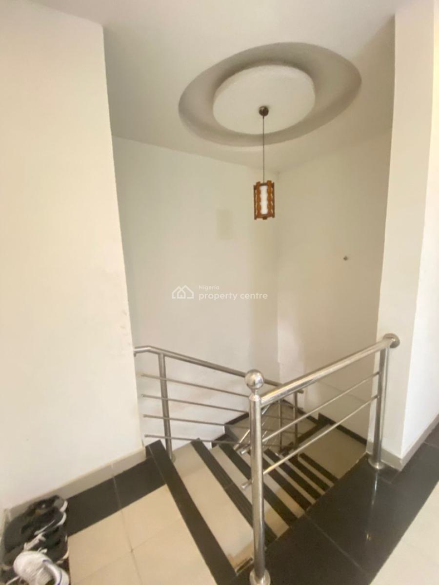 Well Maintained 4 Bedroom Semi Detached House, Secured Estate Off Agungi Road, Agungi, Lekki, Lagos, Semi-detached Duplex for Sale