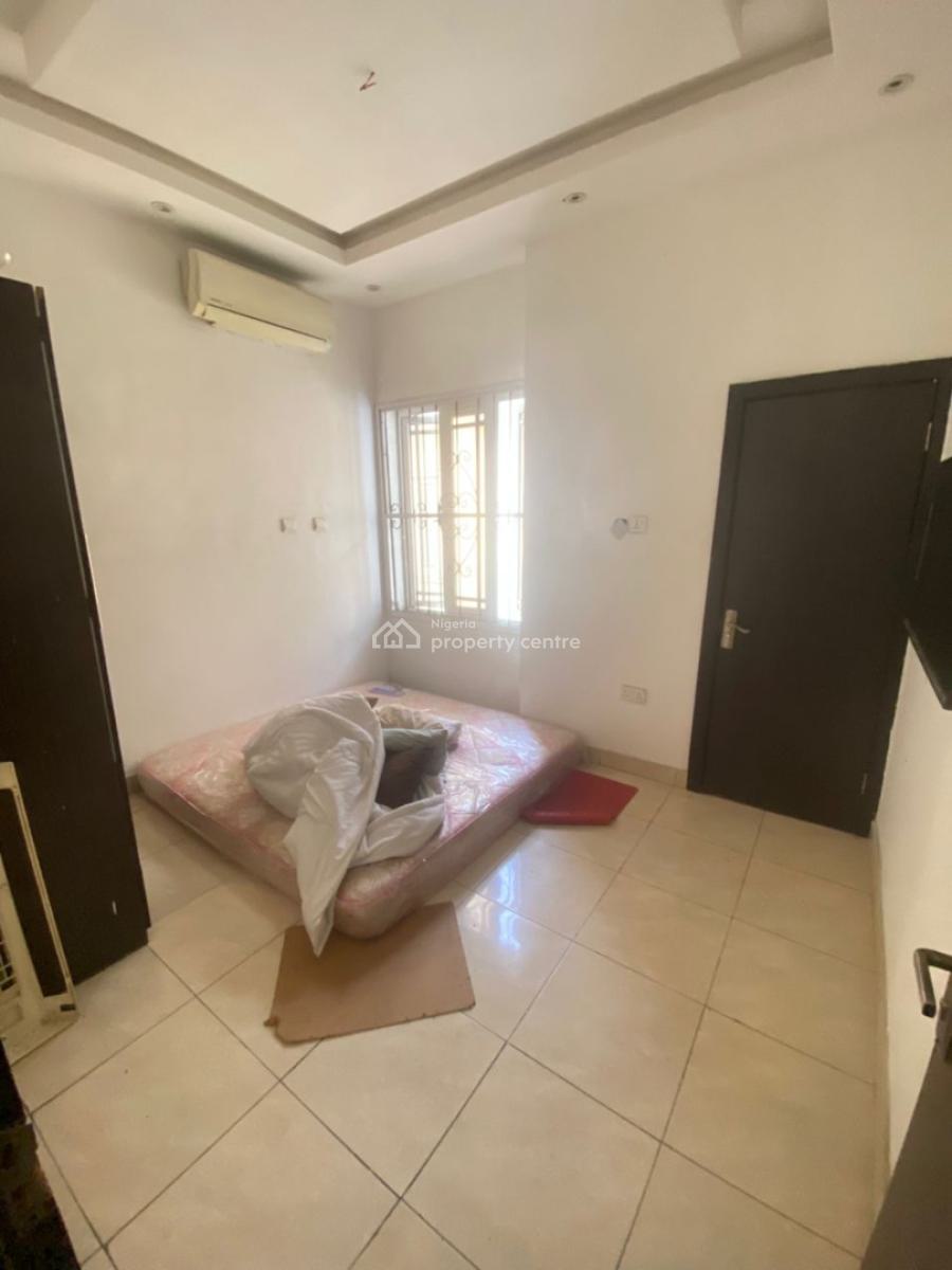 Well Maintained 4 Bedroom Semi Detached House, Secured Estate Off Agungi Road, Agungi, Lekki, Lagos, Semi-detached Duplex for Sale