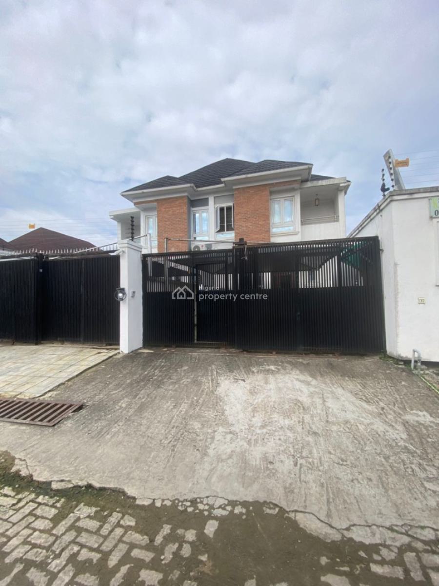 Well Maintained 4 Bedroom Semi Detached House, Secured Estate Off Agungi Road, Agungi, Lekki, Lagos, Semi-detached Duplex for Sale