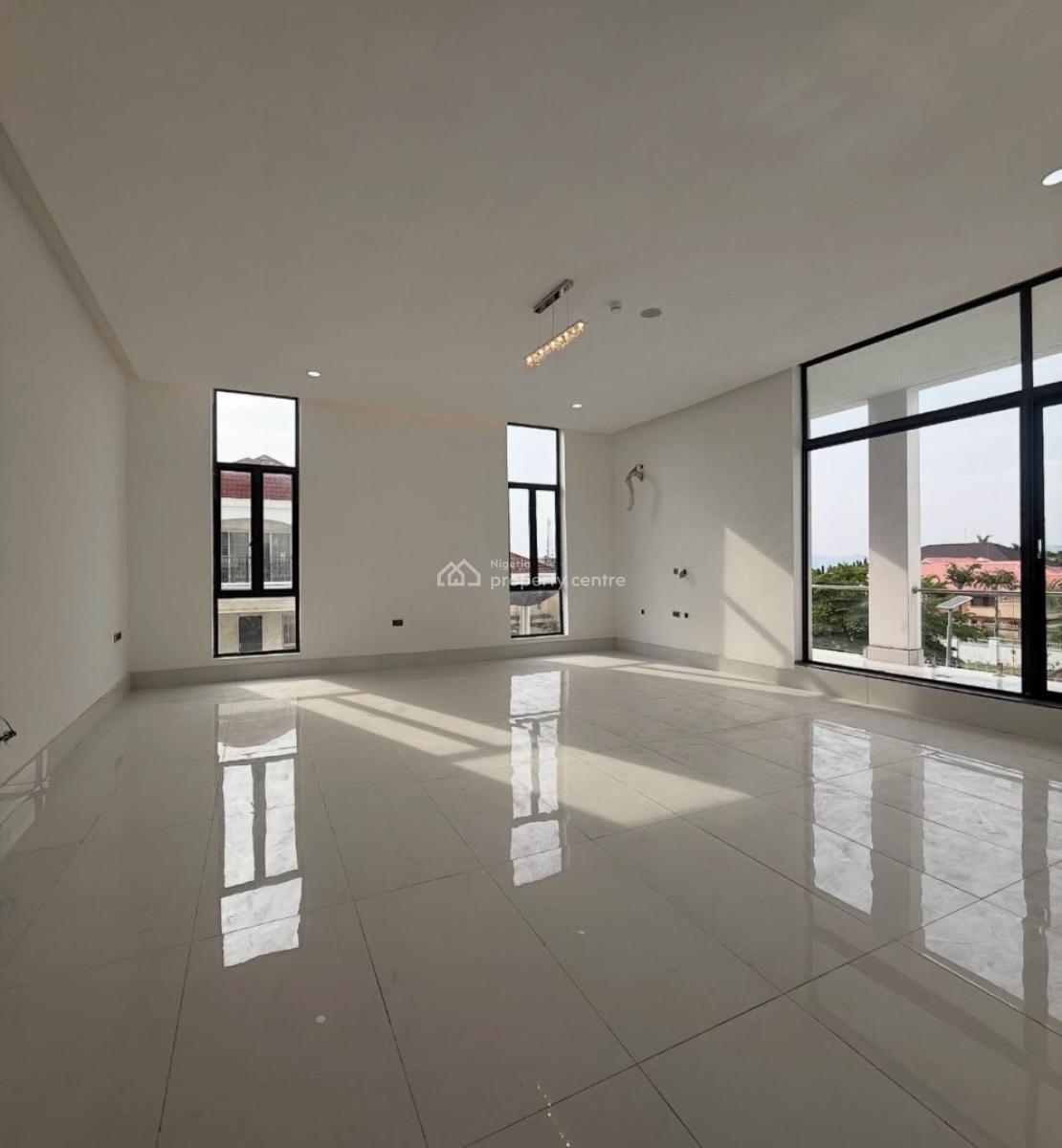 8 Bedroom Mansion, Asokoro District, Abuja, Detached Duplex for Sale