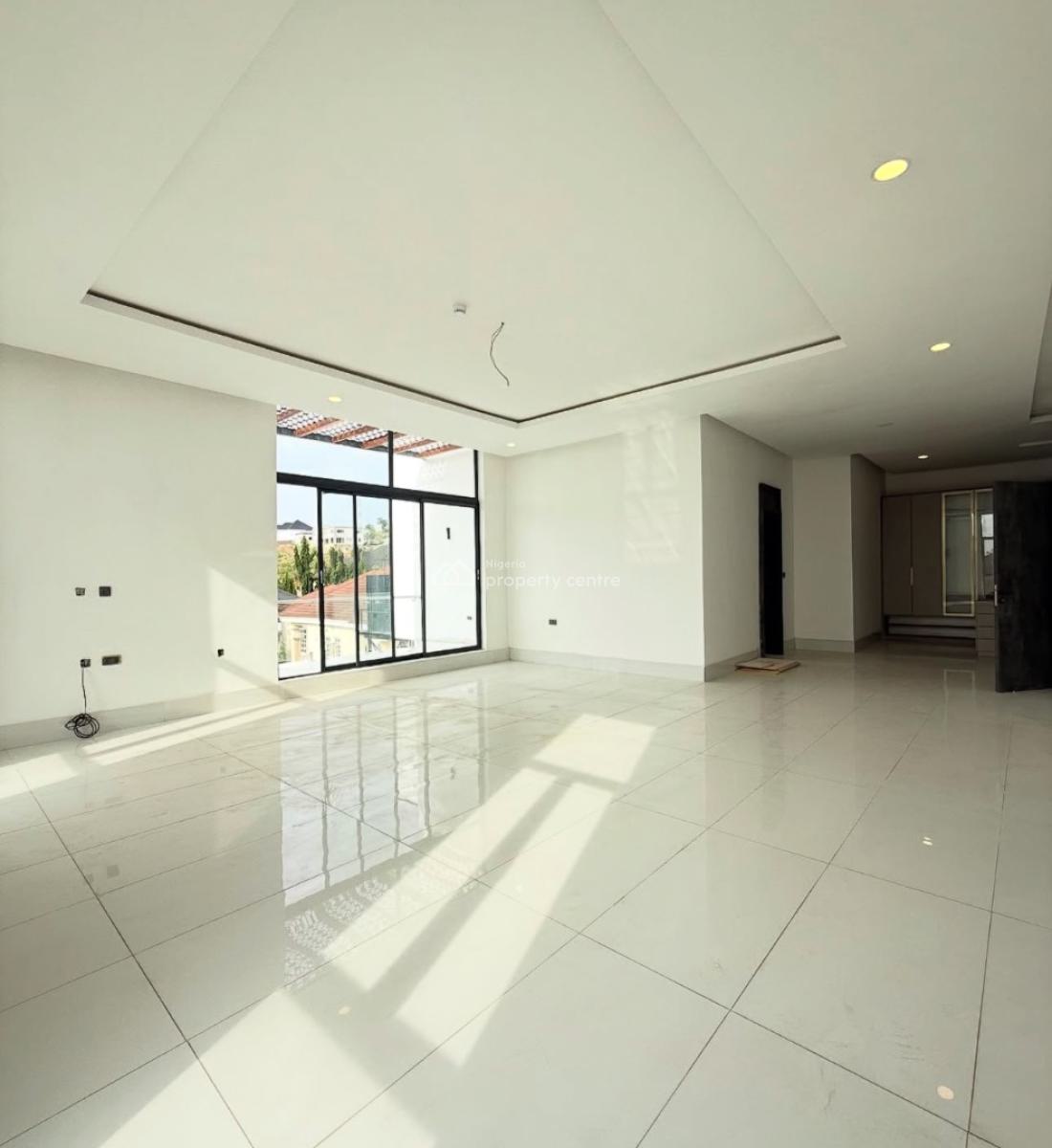 8 Bedroom Mansion, Asokoro District, Abuja, Detached Duplex for Sale