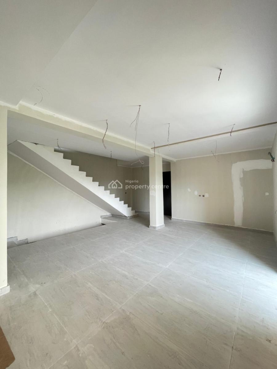 Stunning 4 Bedroom Terrace Duplex with Bq, Obanikoro, Shomolu, Lagos, Terraced Duplex for Sale