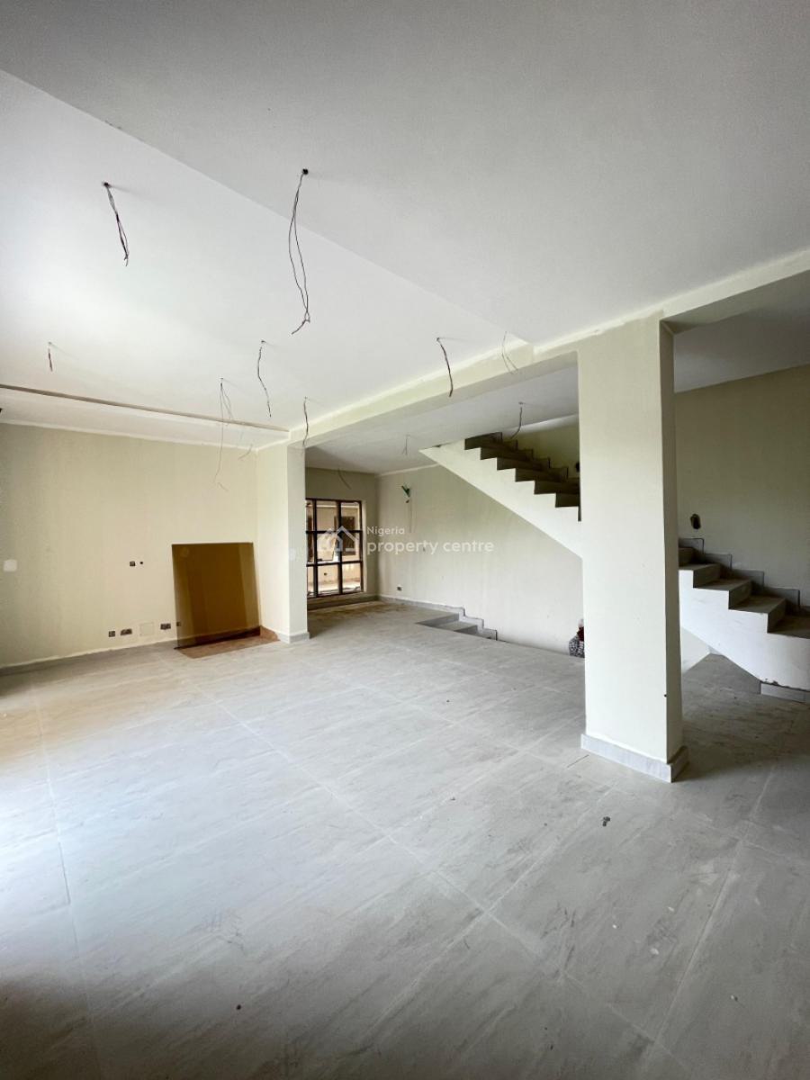 Stunning 4 Bedroom Terrace Duplex with Bq, Obanikoro, Shomolu, Lagos, Terraced Duplex for Sale