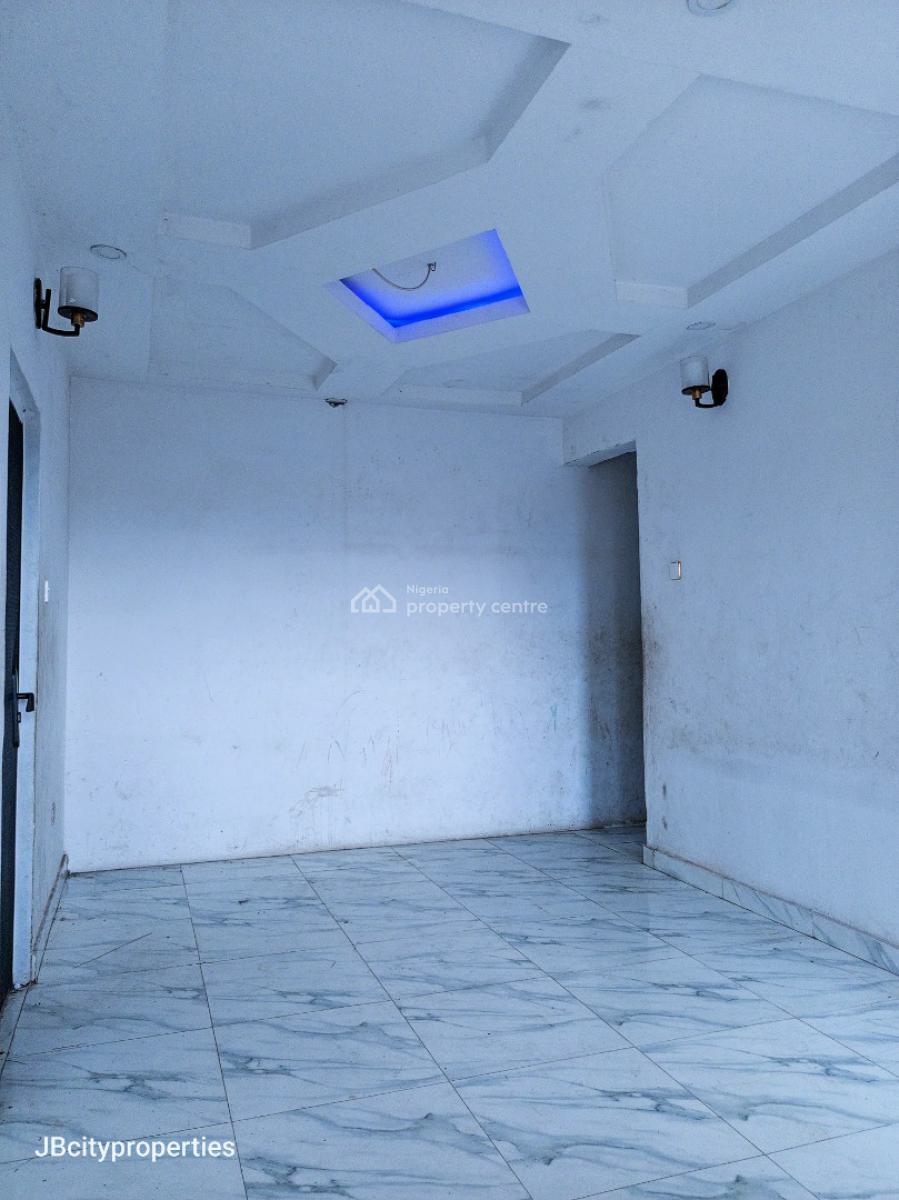 Sharp 1 Bedroom Apartment, Ogombo, Ogombo, Ajah, Lagos, Mini Flat (room and Parlour) for Rent