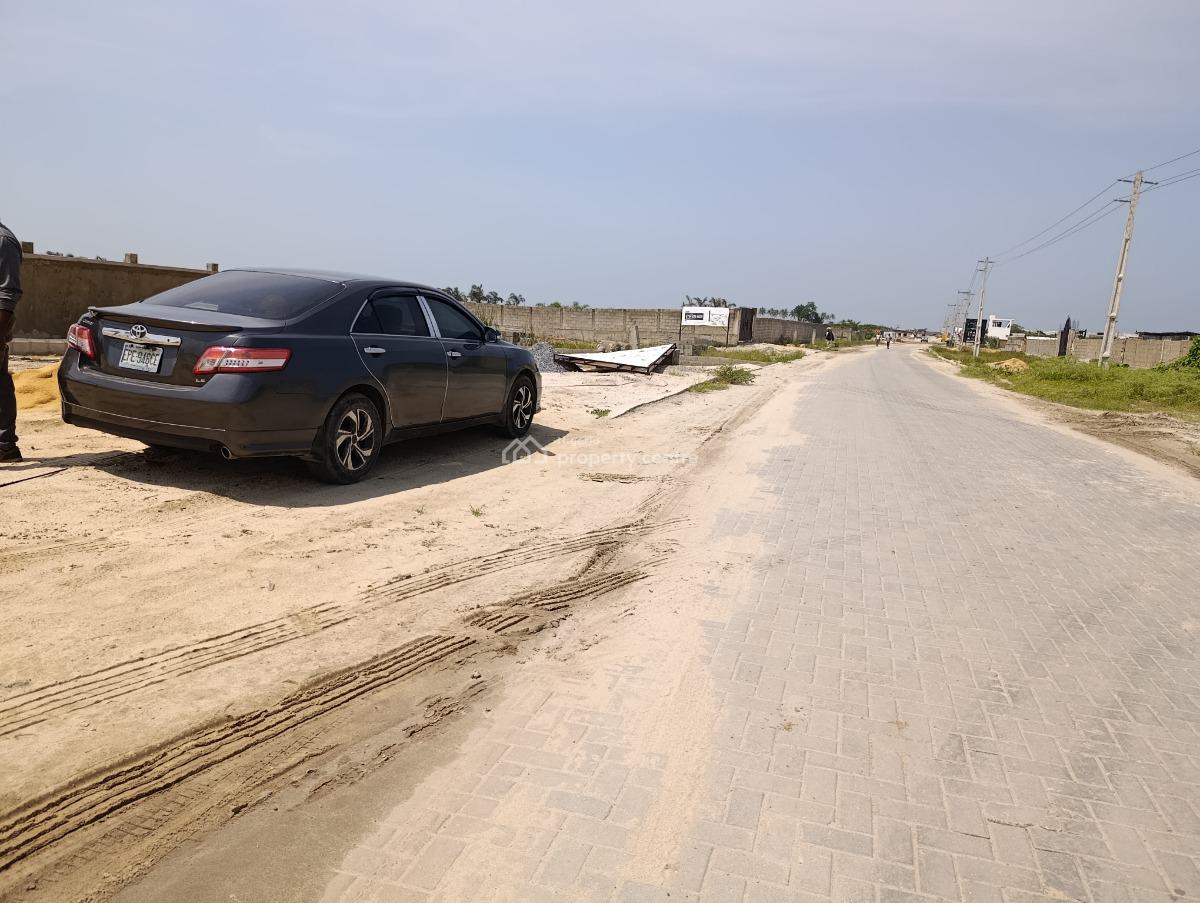 Premium Plots, Majestic Estate Monastery Road, 3 Minutes From Shoprite, Sangotedo, Ajah, Lagos, Residential Land for Sale
