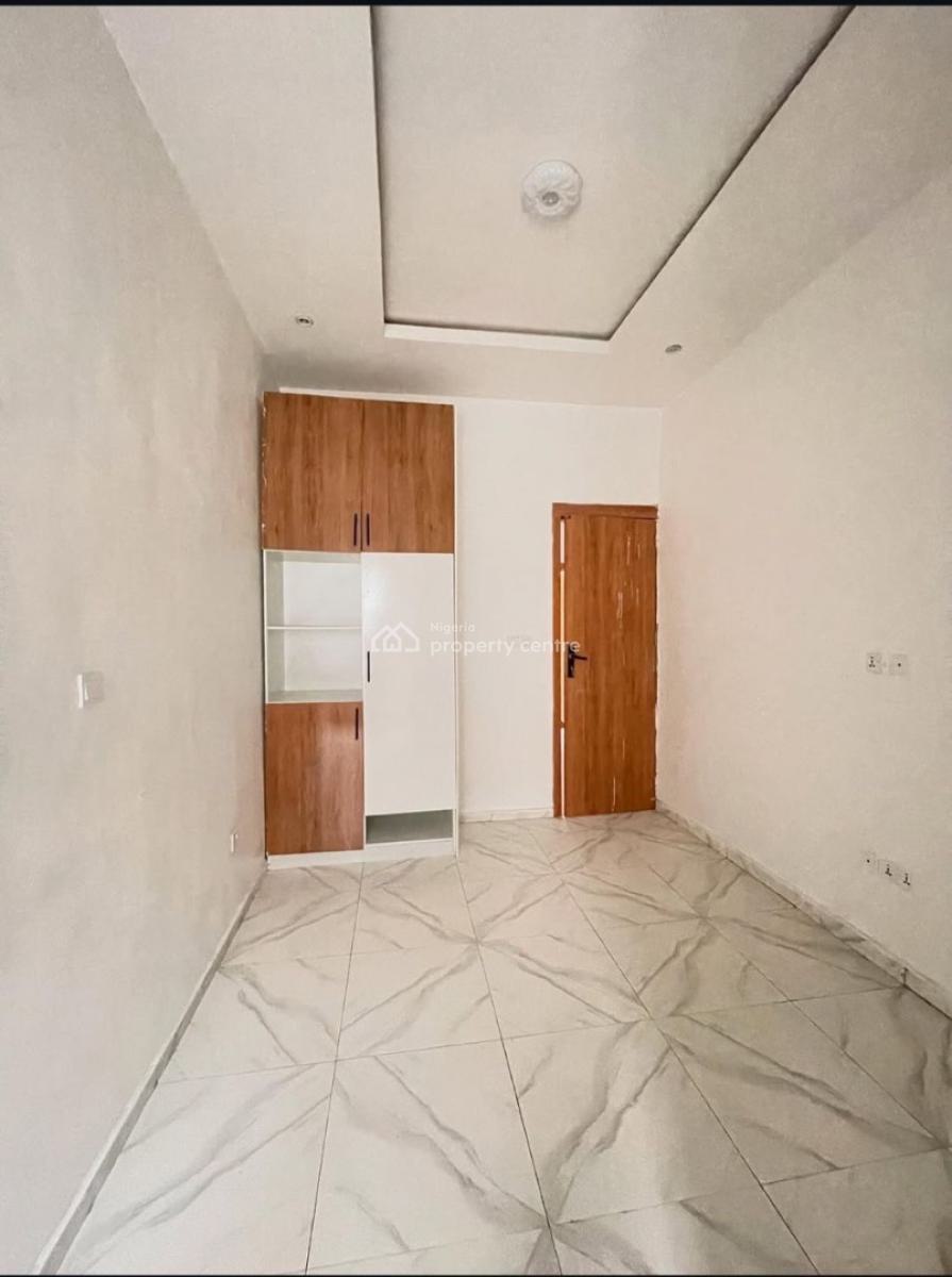 Newly Built 4 Bedroom Terrace Duplex, Well Finished House, Orchid Road, Lekki Phase 2, Lekki, Lagos, Terraced Duplex for Sale