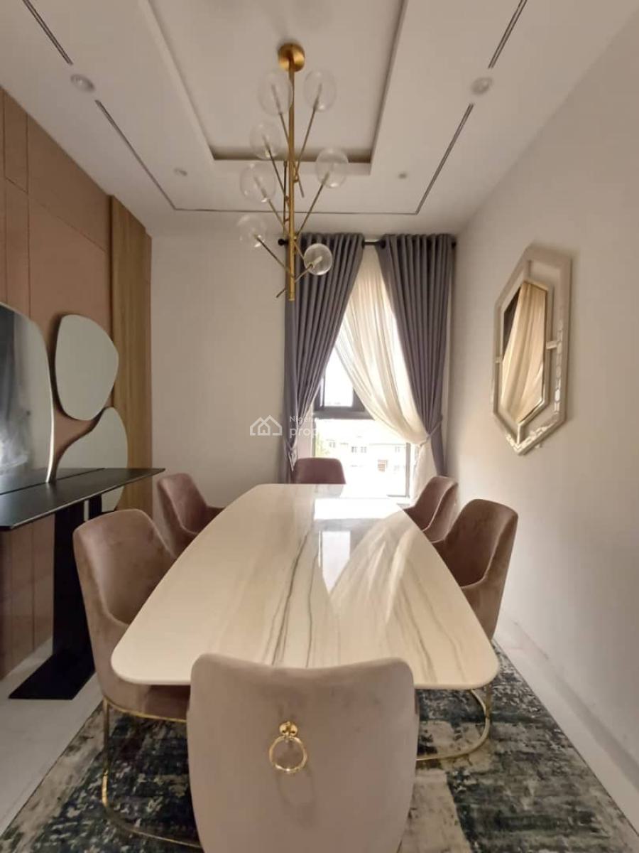 Luxury 2 Bedrooms Flat, Lekki Phase 1, Lekki, Lagos, Flat / Apartment for Rent