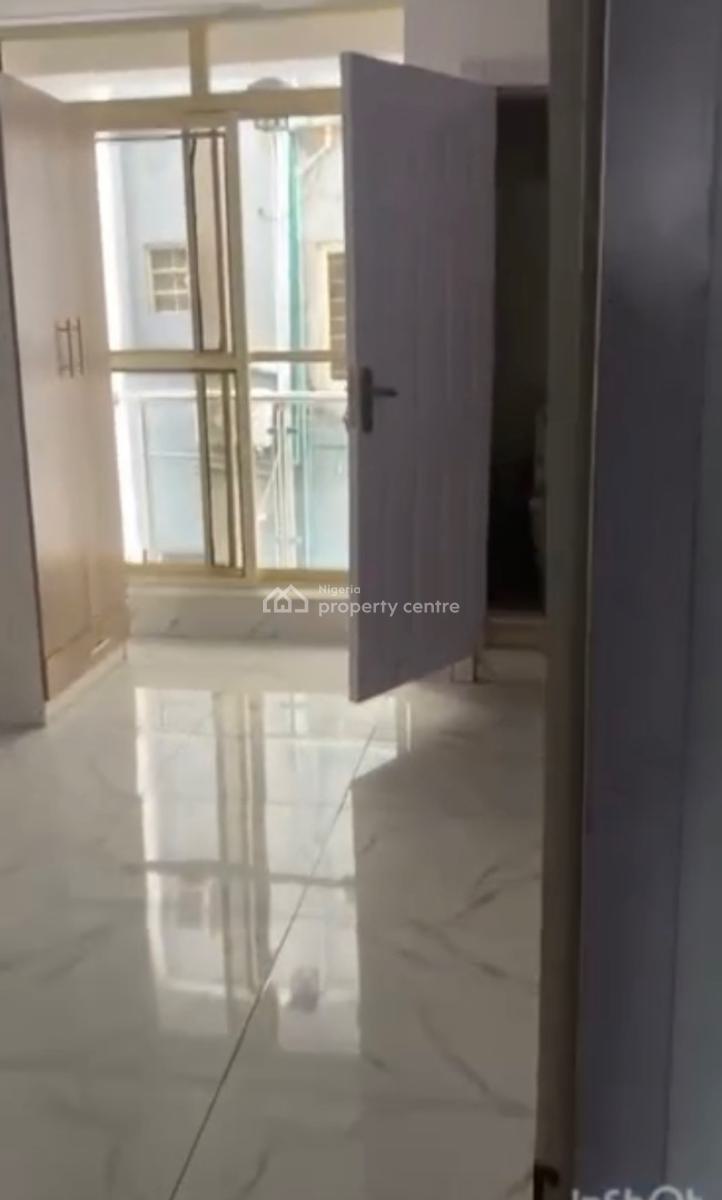 4 Bedroom Terrace Duplex in a Secured Estate, Olaleye Estste, Iponri, Surulere, Lagos, Terraced Duplex for Rent