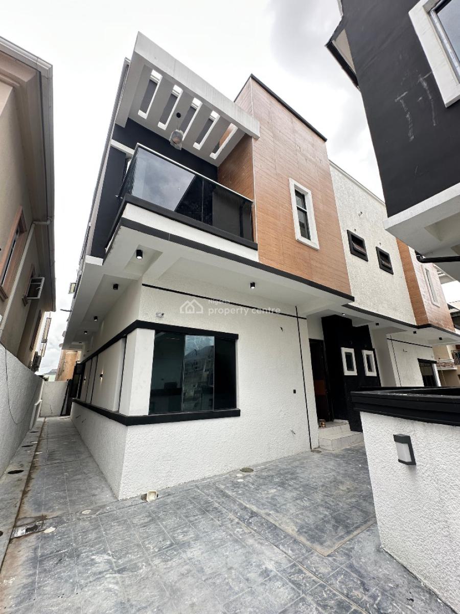 Contemporary Spacious 4 Bedroom Semi-detached Duplex with Bq, Chevron, Lekki, Lagos, Semi-detached Duplex for Sale