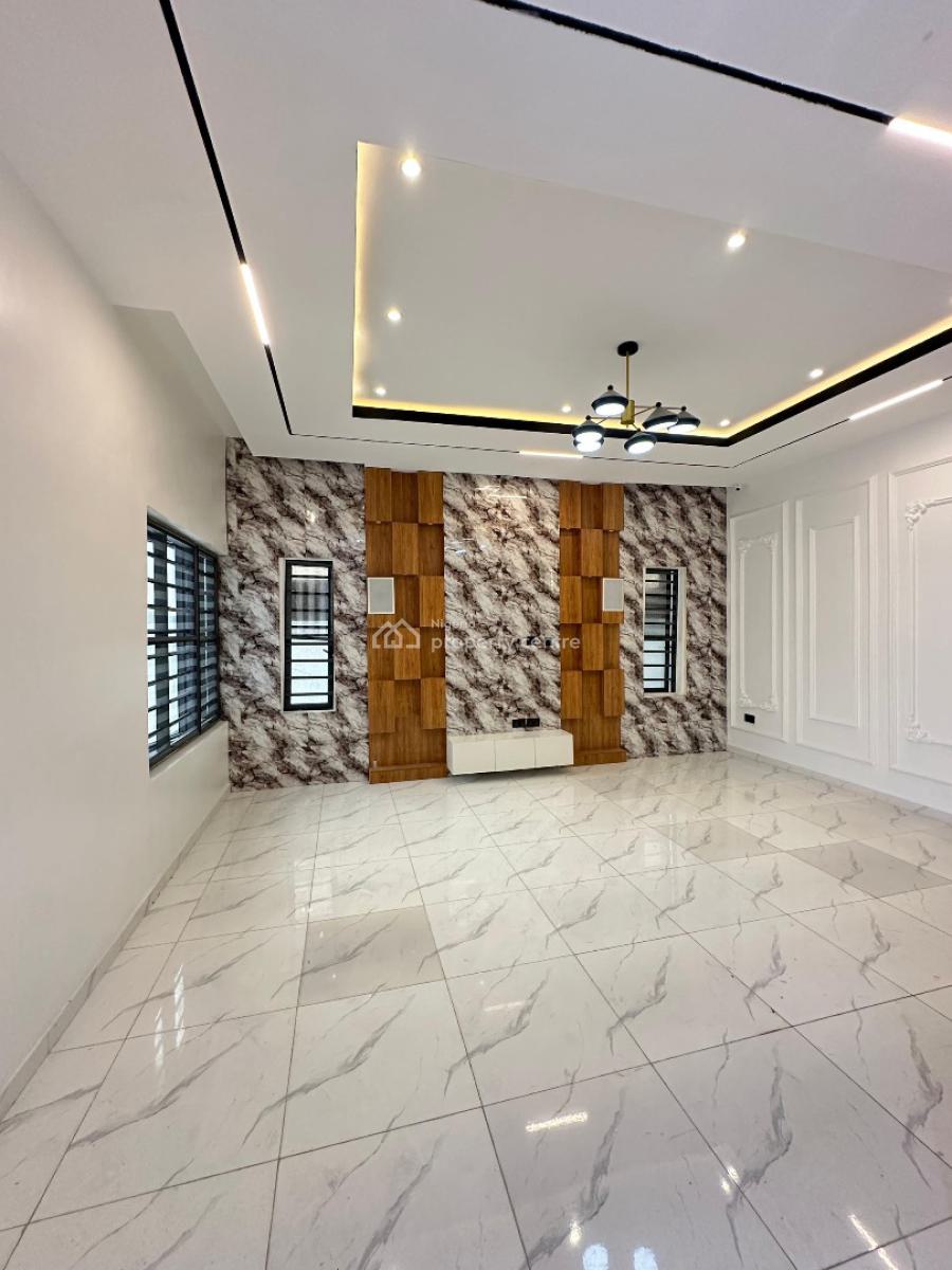 Contemporary Spacious 4 Bedroom Semi-detached Duplex with Bq, Chevron, Lekki, Lagos, Semi-detached Duplex for Sale