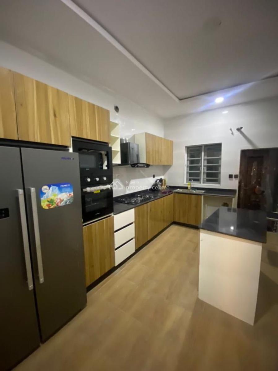 Spacious 4 Bedroom Semi-detached Duplex with Bq, Chevron, Lekki, Lagos, Semi-detached Duplex for Sale