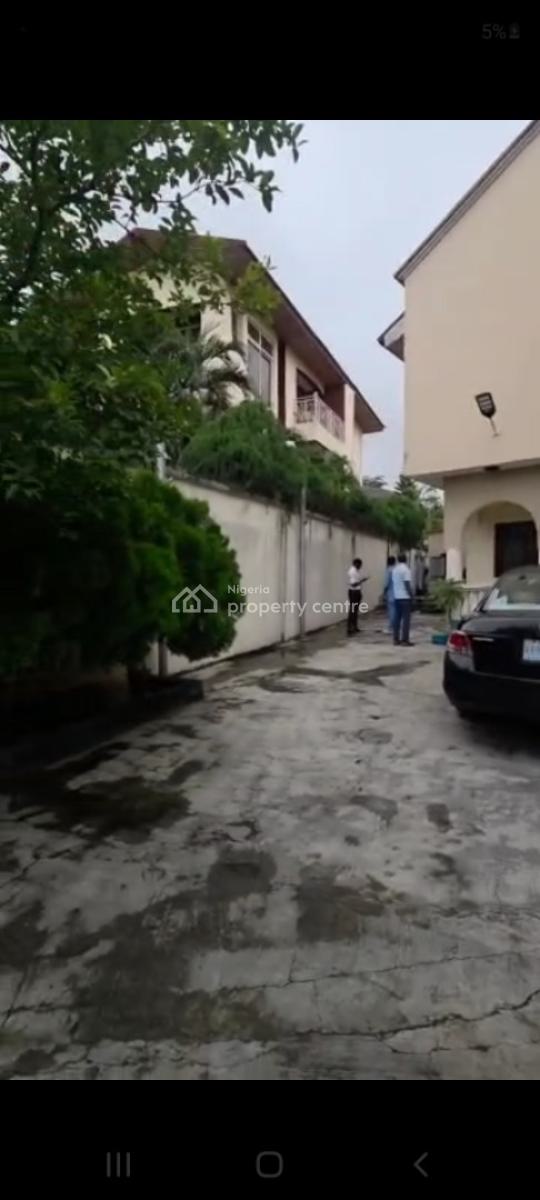 5 Bedroom Detached House in Ikoyi, 2nd Avenue, Ikoyi, Lagos, Detached Duplex for Sale