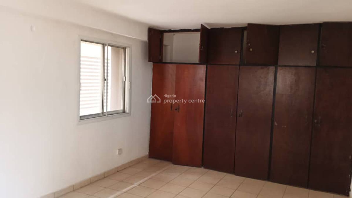 5 Bedroom Detached House in Ikoyi, 2nd Avenue, Ikoyi, Lagos, Detached Duplex for Sale