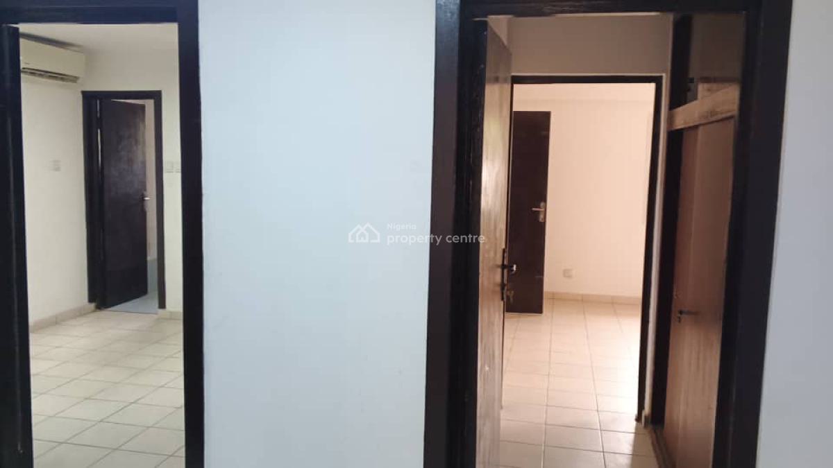 5 Bedroom Detached House in Ikoyi, 2nd Avenue, Ikoyi, Lagos, Detached Duplex for Sale