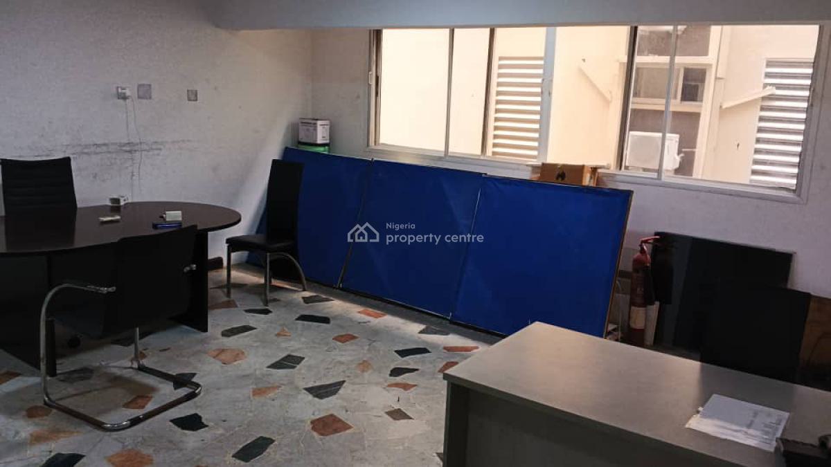 5 Bedroom Detached House in Ikoyi, 2nd Avenue, Ikoyi, Lagos, Detached Duplex for Sale