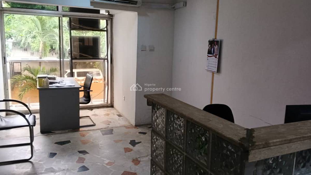 5 Bedroom Detached House in Ikoyi, 2nd Avenue, Ikoyi, Lagos, Detached Duplex for Sale