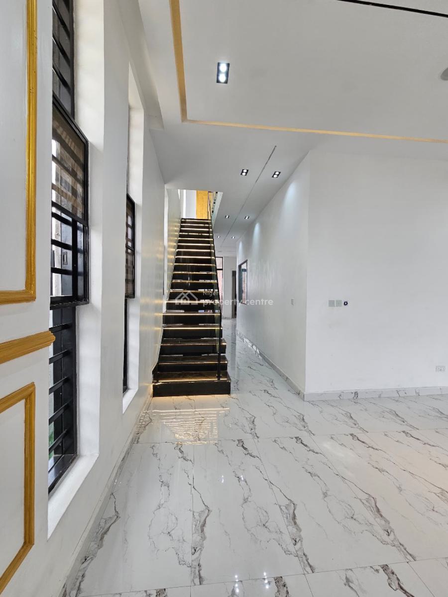 Clean & Luxurious  5 Bedroom Fully Detached Duplex with Bq, Pool, Chevron, Lekki, Lagos, Detached Duplex for Sale