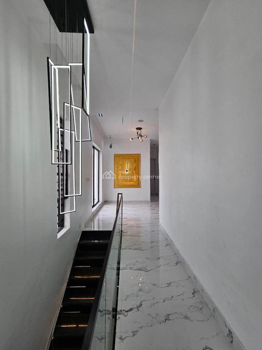 Clean & Luxurious  5 Bedroom Fully Detached Duplex with Bq, Pool, Chevron, Lekki, Lagos, Detached Duplex for Sale