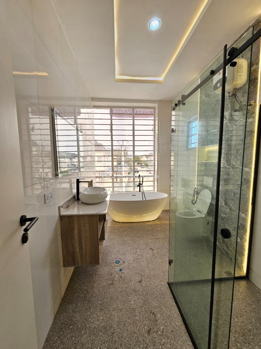 Lovely  5 Bedroom Fully Detached Duplex with Bq, Pool, Gym, Cinema, Chevron, Lekki, Lagos, Detached Duplex for Sale