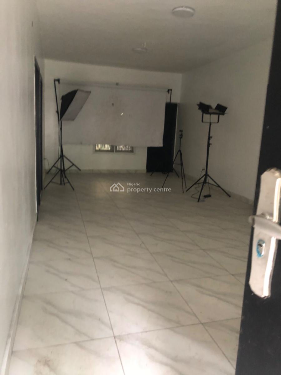 Standard 3 Bedroom Flat (self Compound) for Commercial Use  Or Residential, Eric Moore Road, Bode Thomas, Surulere, Lagos, House for Rent