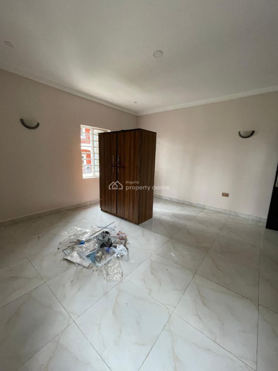Super Spacious and Clean 2 Bedroom Flat, By Nigerian Ghana School, After Berger Clinic, Life Camp, Abuja, Flat / Apartment for Rent