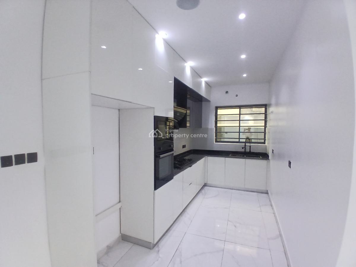 Magnificent Newly Built 2 Bedroom Apartment with a Top Notch Fittings, Lekki Phase 1, Lekki, Lagos, Flat / Apartment for Sale