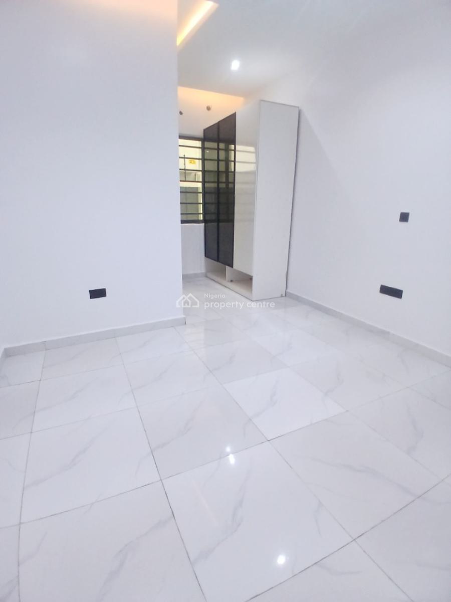 Magnificent Newly Built 2 Bedroom Apartment with a Top Notch Fittings, Lekki Phase 1, Lekki, Lagos, Flat / Apartment for Sale