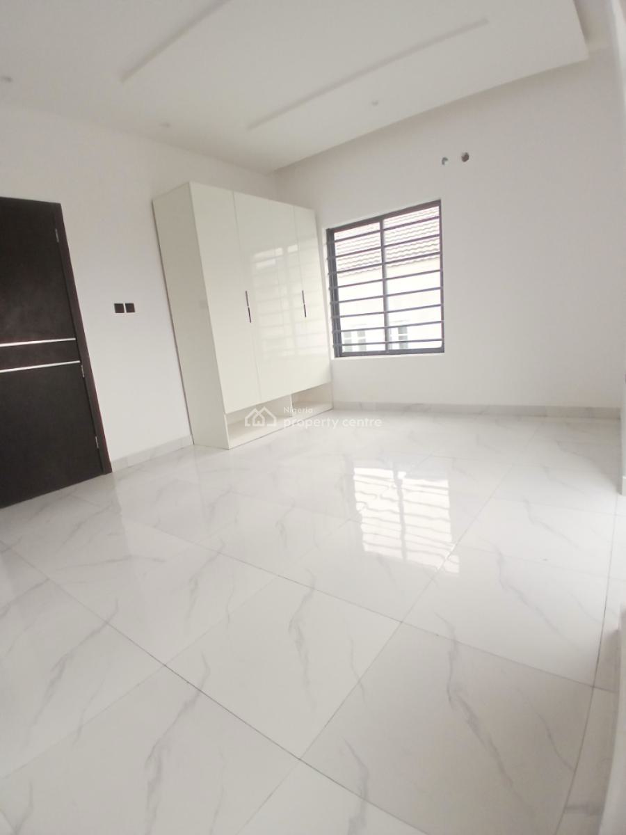 Magnificent Newly Built 2 Bedroom Apartment with a Top Notch Fittings, Lekki Phase 1, Lekki, Lagos, Flat / Apartment for Sale