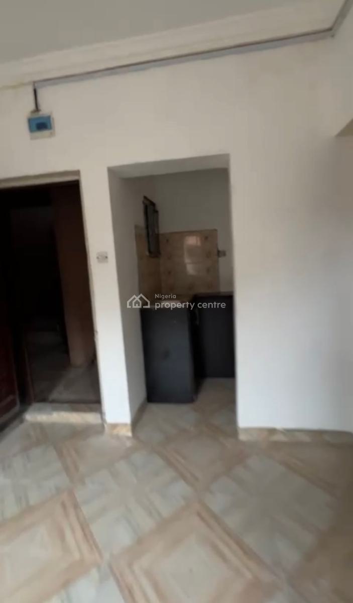 Mini Flat, Off Morroco, Shomolu, Lagos, Mini Flat (room and Parlour) for Rent