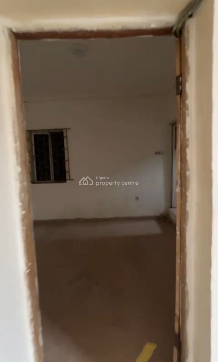 Mini Flat, Off Morroco, Shomolu, Lagos, Mini Flat (room and Parlour) for Rent