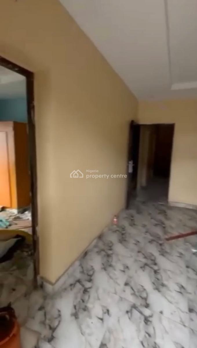 Nicely Renovated 6 Units Spacious 3 Bedroom Up and Ground Flats, Deeperlife Hq, Soluyi, Gbagada, Lagos, Flat / Apartment for Rent