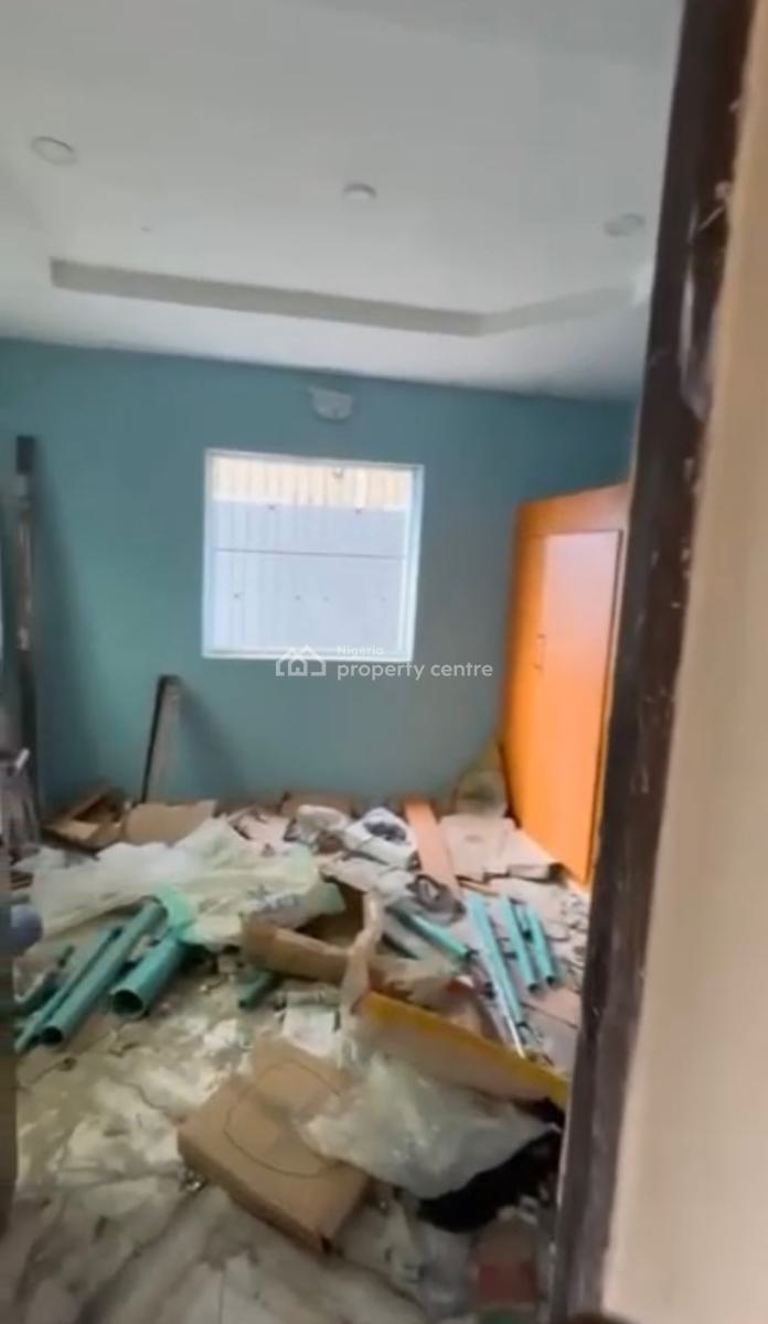 Nicely Renovated 6 Units Spacious 3 Bedroom Up and Ground Flats, Deeperlife Hq, Soluyi, Gbagada, Lagos, Flat / Apartment for Rent