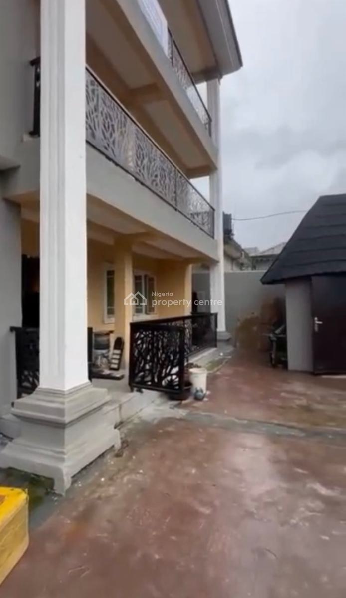 Nicely Renovated 6 Units Spacious 3 Bedroom Up and Ground Flats, Deeperlife Hq, Soluyi, Gbagada, Lagos, Flat / Apartment for Rent