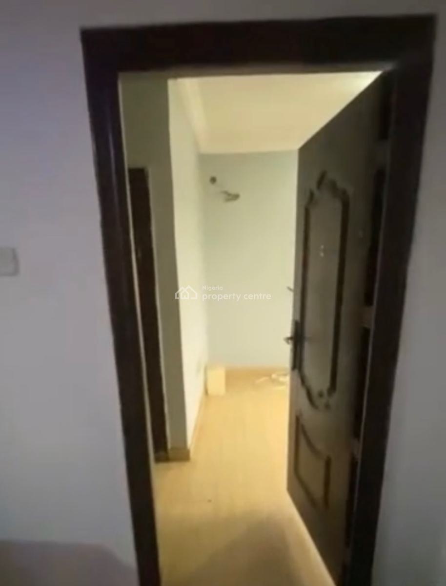 Serviced 2 Bedroom Up Flat with Wardrobe,kitchen Cabinets and So on, New-garage, Gbagada, Lagos, Flat / Apartment for Rent